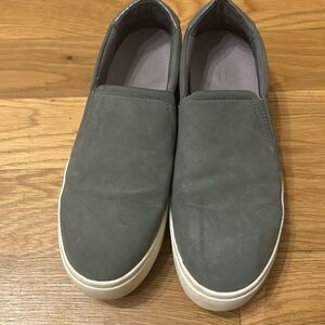 Dr Scholls Kinney Grey Suede Twin Gore Platform Slip On Sneakers Shoes Size 7M